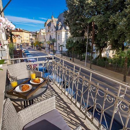 Villa Sokol Apartments Opatija Center Phòng bức ảnh