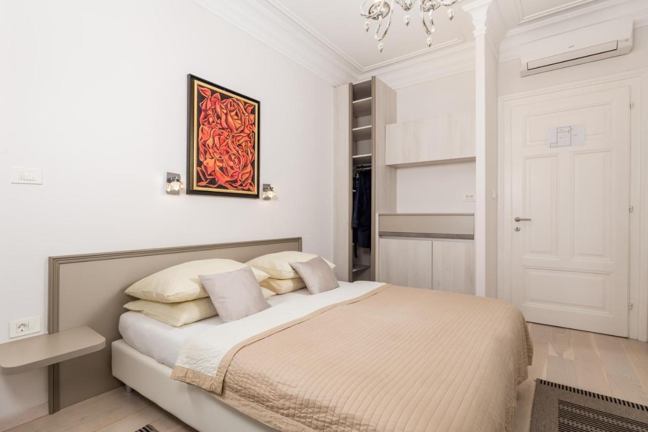 Villa Sokol Apartments Opatija Center Ngoại thất bức ảnh